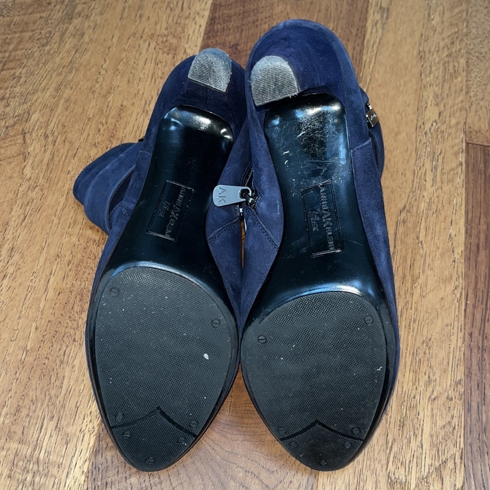 AK Anne Klein Woman’s Blue Leather Booties Size 10 - Picture 6 of 8